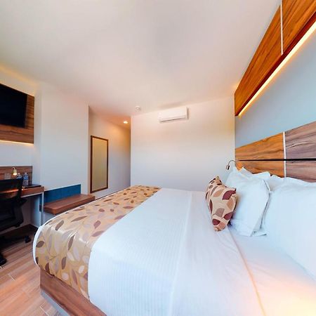 Sleep Inn Queretaro Ngoại thất bức ảnh